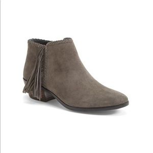 Sam Edelman Paige fringe booties